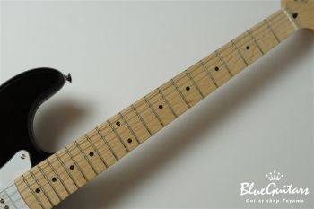 AFFINITY SERIES STRATOCASTER - Black